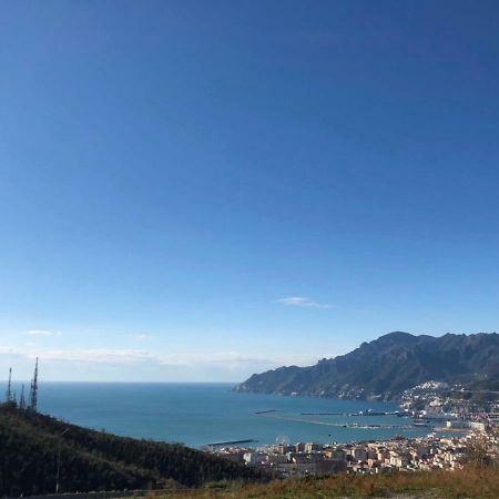 B&B Panoramica 33 Salerno Bagian luar foto